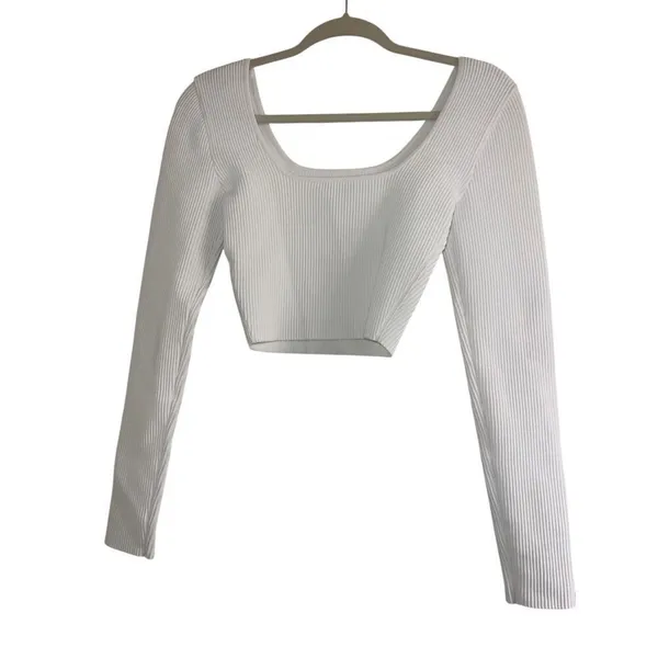 Aritzia ✨Babaton Sculpt Knit Scoopneck White Longsleeve Sz Small Top✨ - Image 8