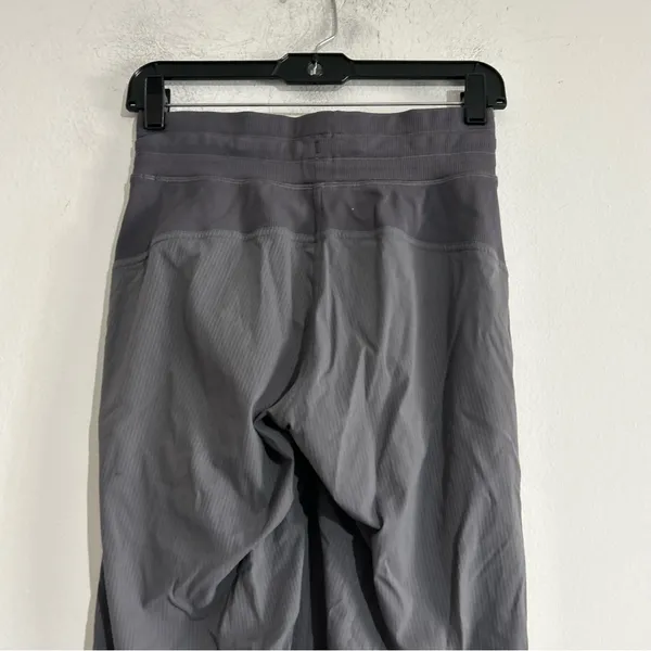 Lululemon Dance Studio Joggers Titanium Grey Size 2 Athletic Casual Travel - Image 8