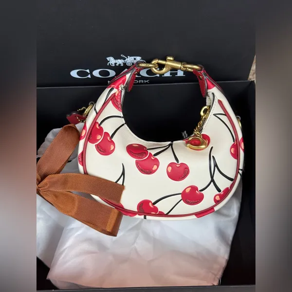 Coach Cherry Print Shoulder Bag in White and Red. #2 - Image 3