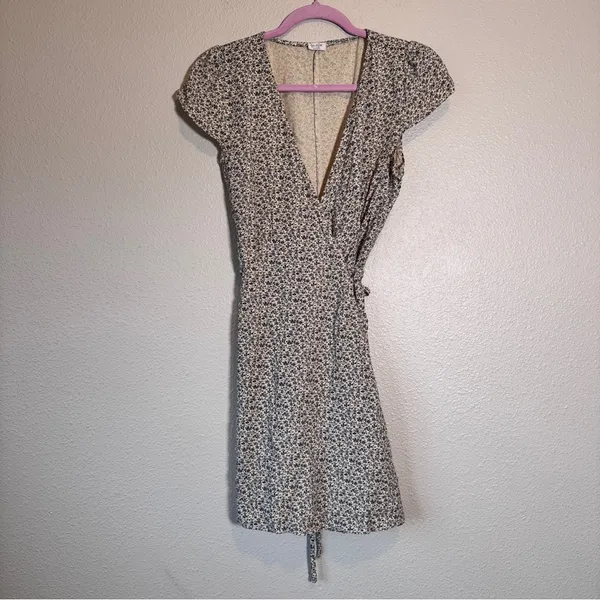 John Galt Brandy Melville Tan Ditsy Floral Mini Wrap Dress Womens S Fall Classic - Image 7
