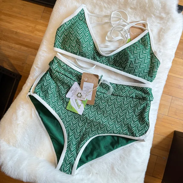 Berlook Green Geometric X Cross Surf Top & Full Coverage Surf Bottom - Image 13