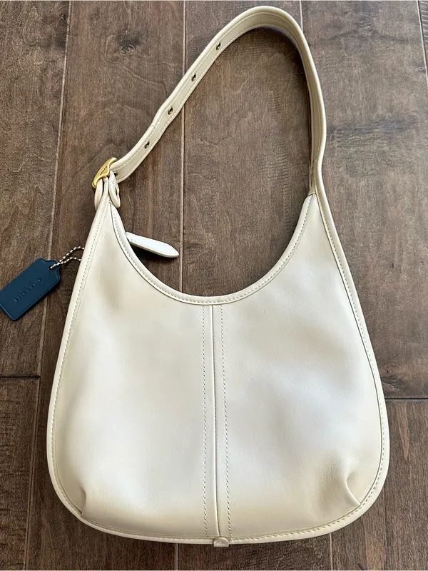 Coach Ergo Cream - Image 3