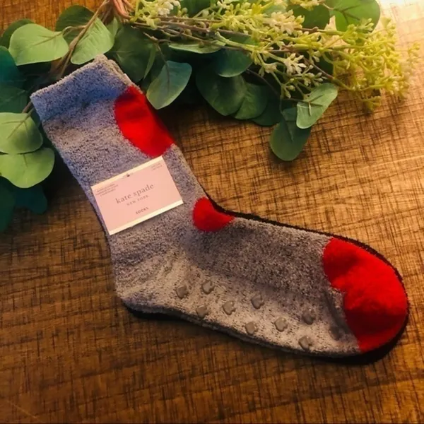 Kate Spade New York Fuzzy Heart Socks 2-Pack Gray Red Non-Slip NWT - Image 2