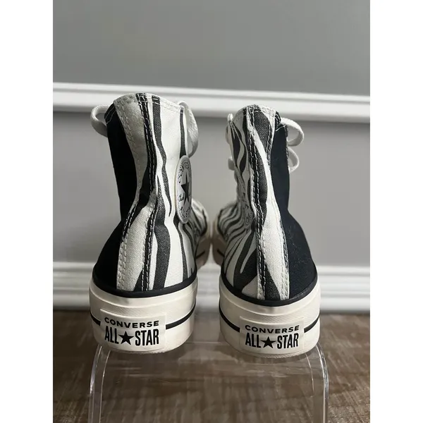 Converse Chuck Taylor All Star Lift Platform High Zebra Print Women's Size 8 - Image 2