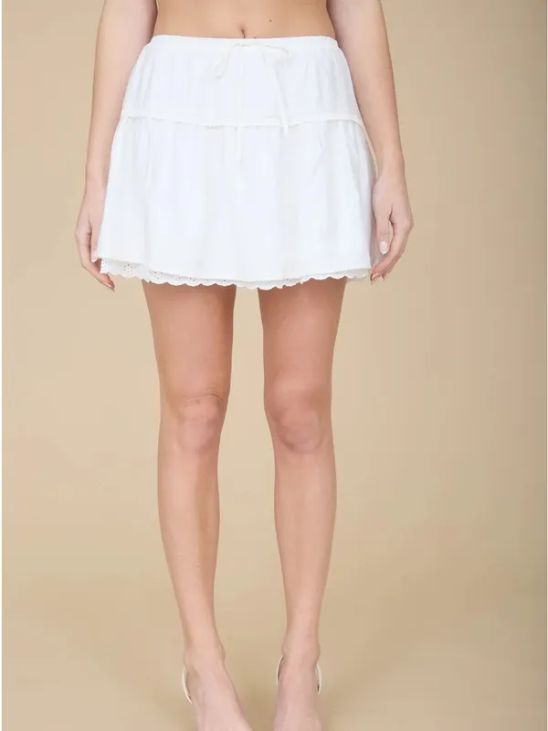 White Eyelet Lace Trim Tie Waist Mini Skirt – Medium - Image 4