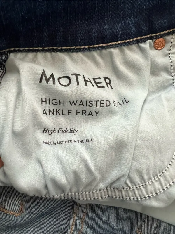 MOTHER Denim Women’s High Waisted Rail Ankle Fray Crop Jeans High Fidelity Wash - Image 5