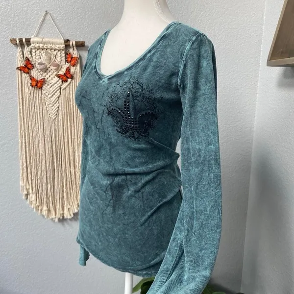 American Age Blue Green Long Sleeve Henley Top Fleur De Lis Y2k Grunge Fairy Alt - Image 3