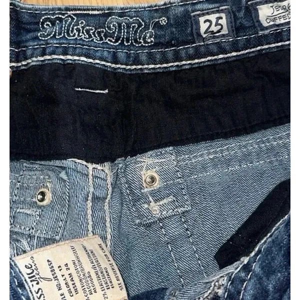 Miss me cuffed capri Jeans - Image 3