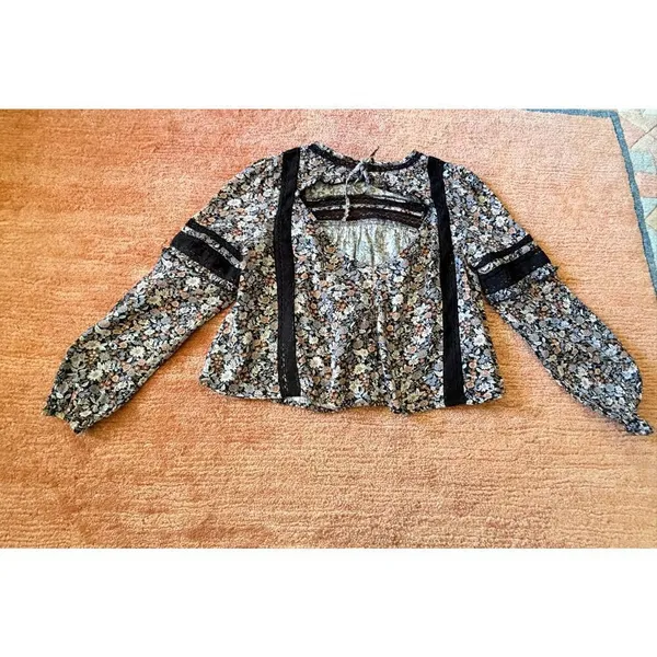 American Eagle Floral Crop Blouse Lace Trim Open Back Tie Size S - Image 8