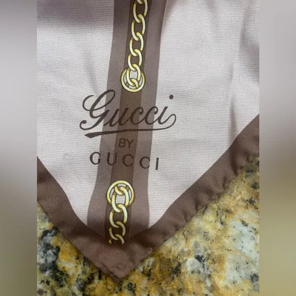 Gucci Silk Gucci Link Scarf - Image 3