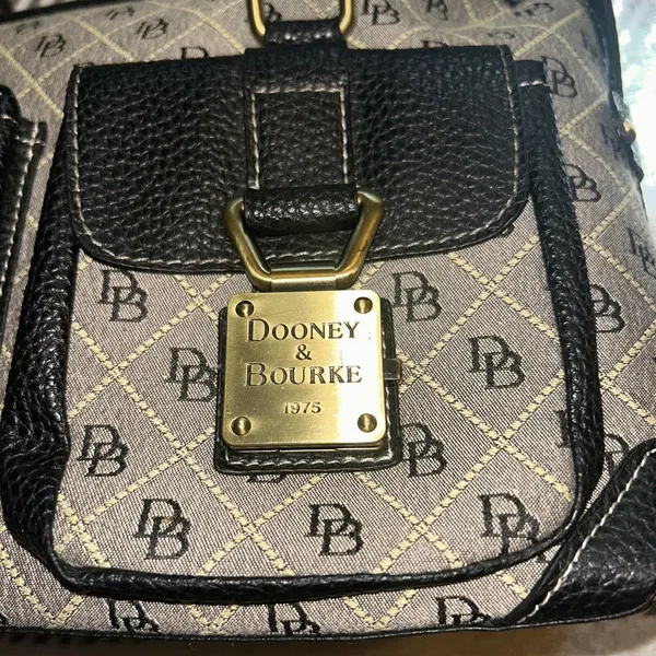 Vintage Dooney And Bourke Canvas And Leather Satchel Bag Two Front Buckle Pocket - Image 2