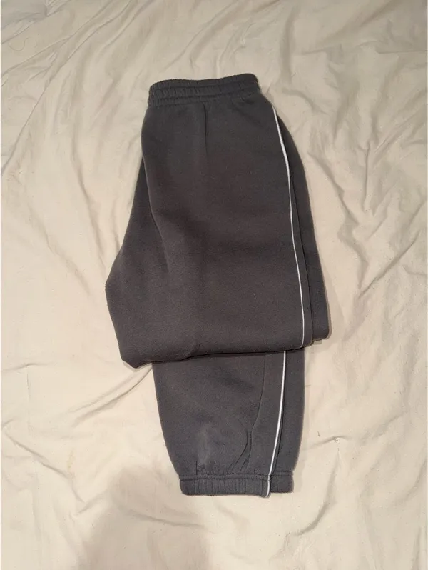 House of Mae Grey Sweatset - Image 2