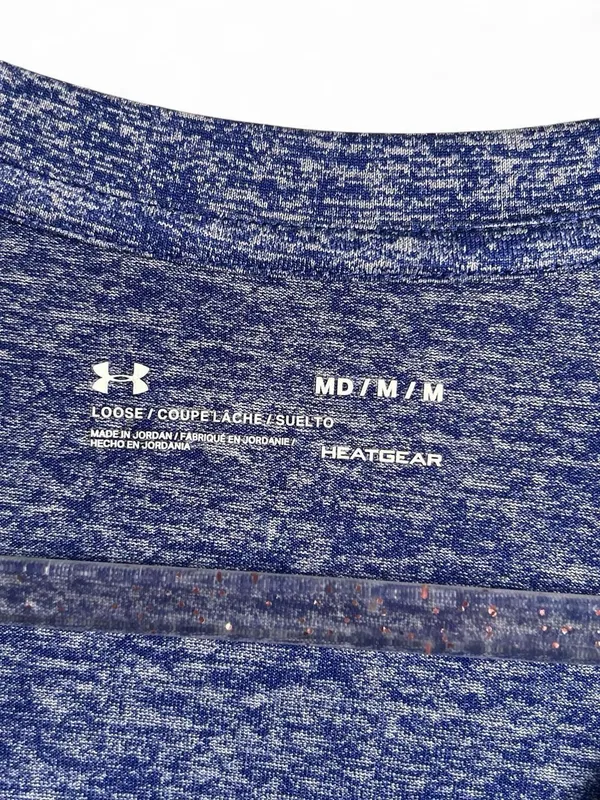 Under Armour Women’s Heathered Navy-Blue V-Neck Performance Tee size medium - Image 2
