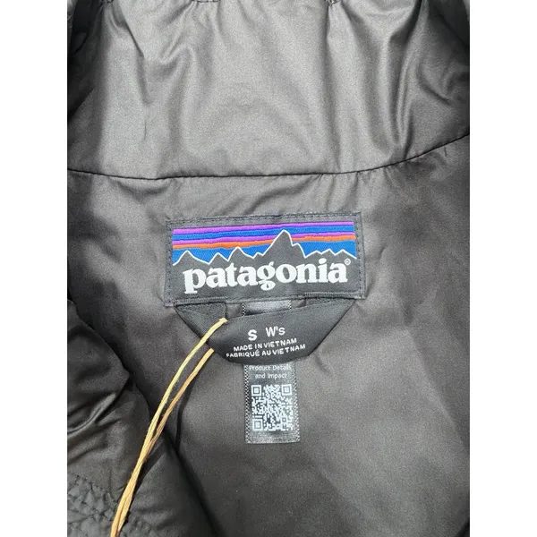 Patagonia Women's Light Gust Jacket Black Small NWT ($249 Retail) - Image 6
