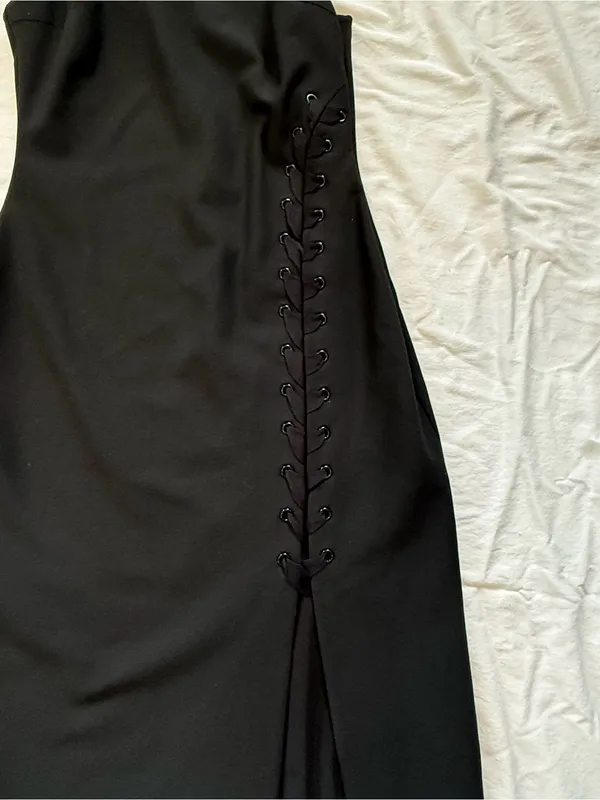 Elizabeth and James Black Maxi Column‎ Dress Lace-Up Side Slit Size 4 - Image 5