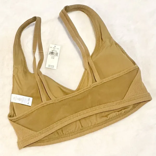NWT Offline by Aerie Goals Light Tan Ribbed Padded Sports Bra - Size: Medium - Image 7