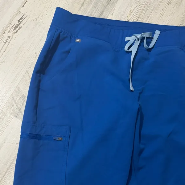 Figs Women's Blue Jogger Scrub Pants Size Large Tall - Image 2