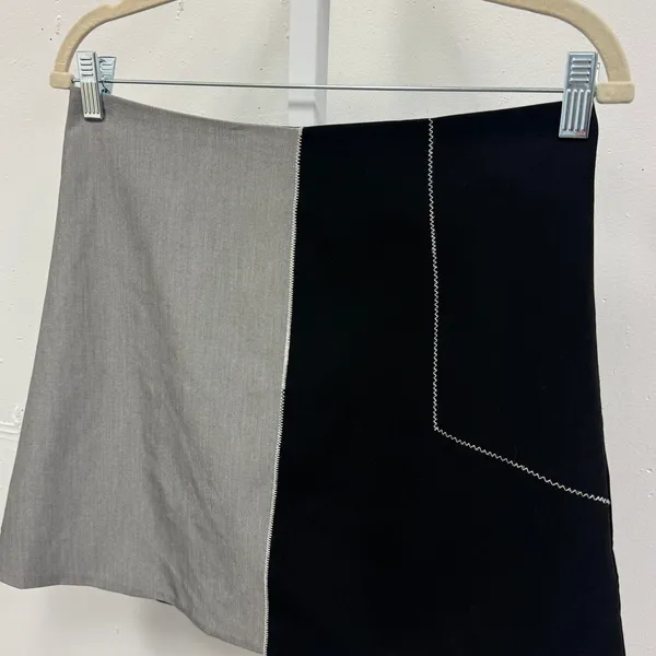 Boutique Few Moda New York Colorblock Mini Skirt A-line Blk Zigzag Stitch Size M - Image 3