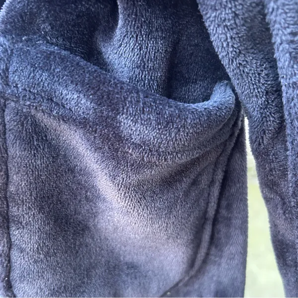 Victoria's Secret Plush Robe - Image 6