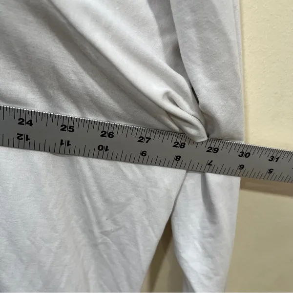 EUC Athleta women’s plus size 3X long sleeve top white - Image 5