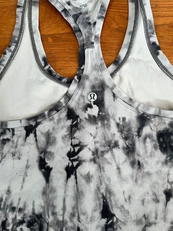 Lululemon Cool Racerback Tank Size 8 - Image 3