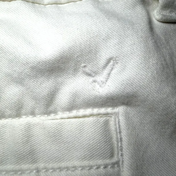 American Eagle Womens Size 12 White Midi Stretch Chino Shorts Summer Beach - Image 12