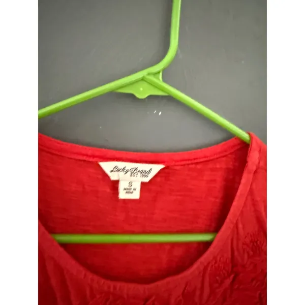 Lucky Brand Red Floral Embroidered‎ Slub Knit Sleeveless Tank Top Womens Small - Image 8