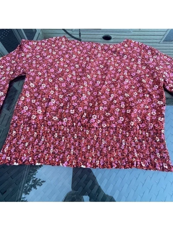 Ann TAYLOR FLORAL BELL SLEEVE SMOCKED WAIST TOP IN RIPE PERSIMMON SZ L - Image 9