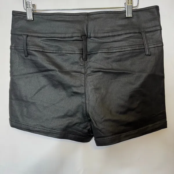 Ramisu Collection Black Faux Leather High-Rise Moto Shorts Women’s XL - Image 3