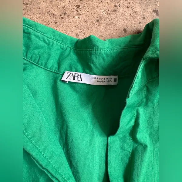 🌸Zara Emerald Green Button-Up Top - Image 2