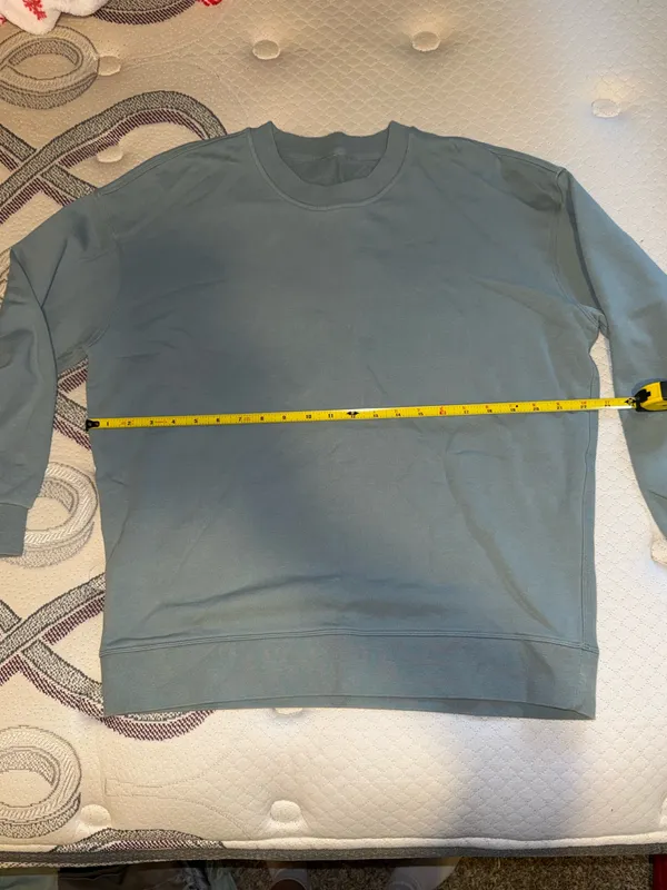 Lululemon Crewneck Sweatshirt - Image 4