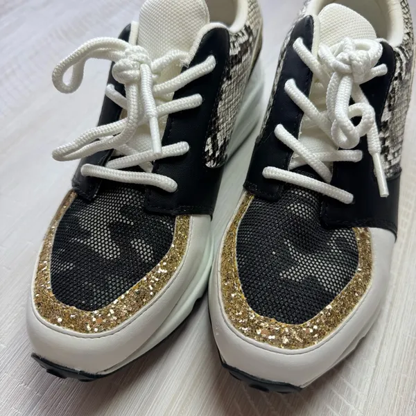 Steve Madden Cliff Barra Fashion Wedge Sneakers Black Gold Multi Lace Sequin - Image 3