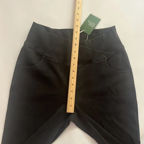 NWT Large Halara Black Wash Criss Cross Waist Flare Stretch Jeans - Image 5