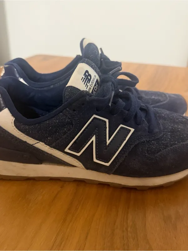 New Balance Women’s 696 Sneakers - Image 6