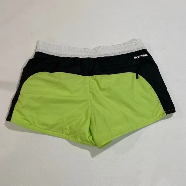 The North Face Women’s Green Running Shorts Size Medium Hydrenaline Athletic - Image 2