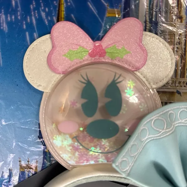 Disney parks x Loungefly Mickey & Minnie Mouse snowmen shaker snowglobe ears NWT - Image 2