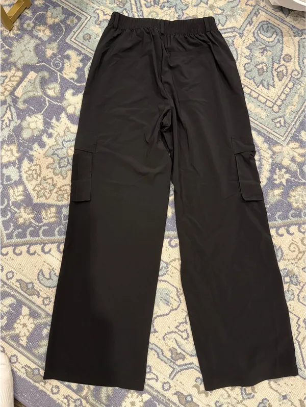 Black Offline by Aerie Cargo Pants Small - Image 2