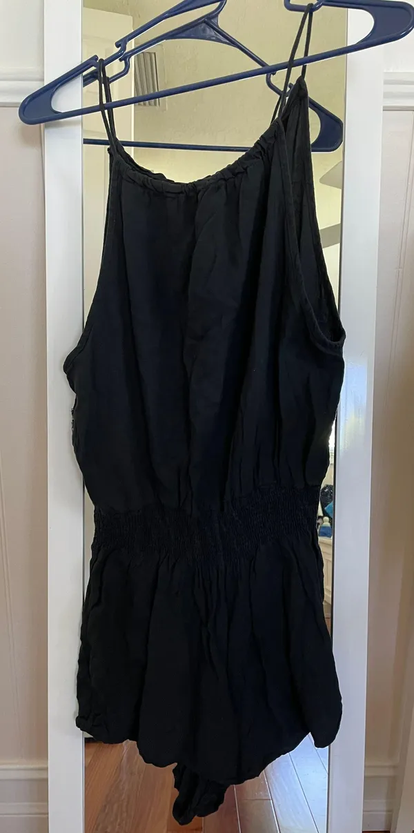Brandy Melville Black Romper - Image 3