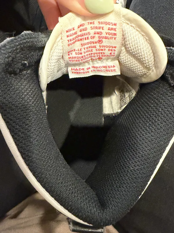 Nike High-Top Sneakers - Image 4