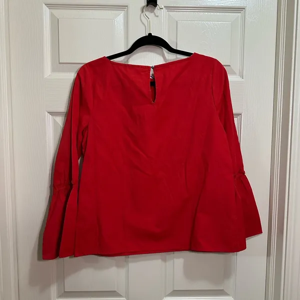 Tommy Hilfiger long sleeve blouse red bell sleeve size small NWT - Image 2