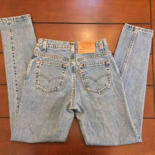 Vintage Levi’s 550 relaxed fit tapered leg size 7 1997 - Image 7