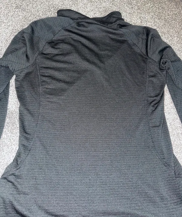 Black Quarter Zip Size L - Image 3