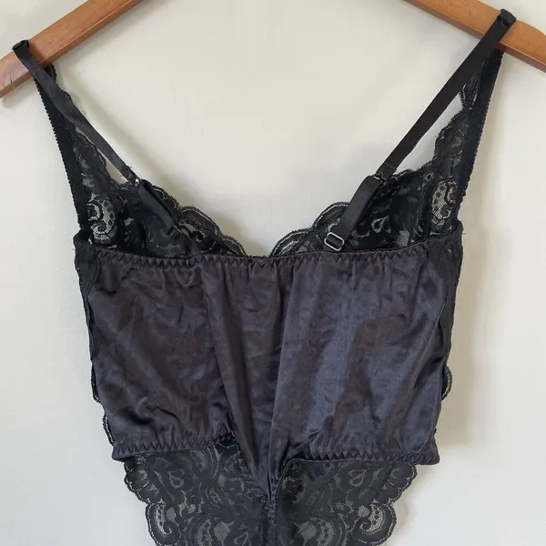 Vintage Victoria's Secret Lingerie One Piece Black Lace Underwire Bra Womens 36C - Image 4