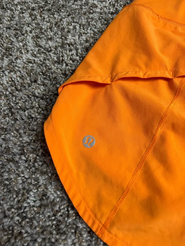 Lululemon Speed Up Shorts 4" - Image 3