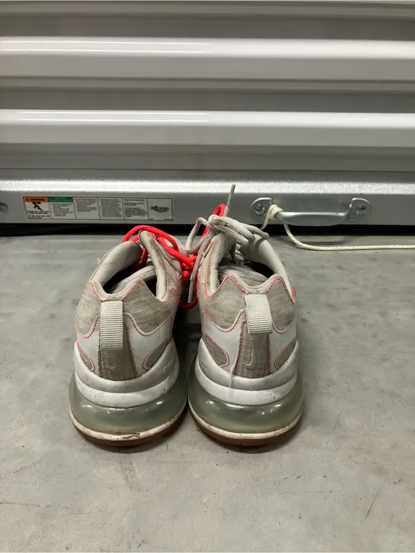 Nike Air Max 270 size 11.5. - Image 7