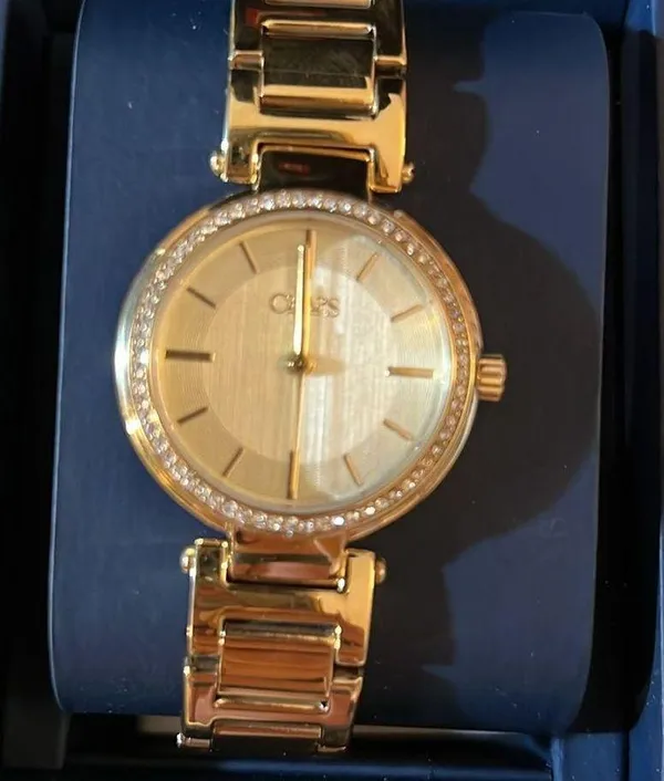 Gold Tone w Crystals Watch - Image 10