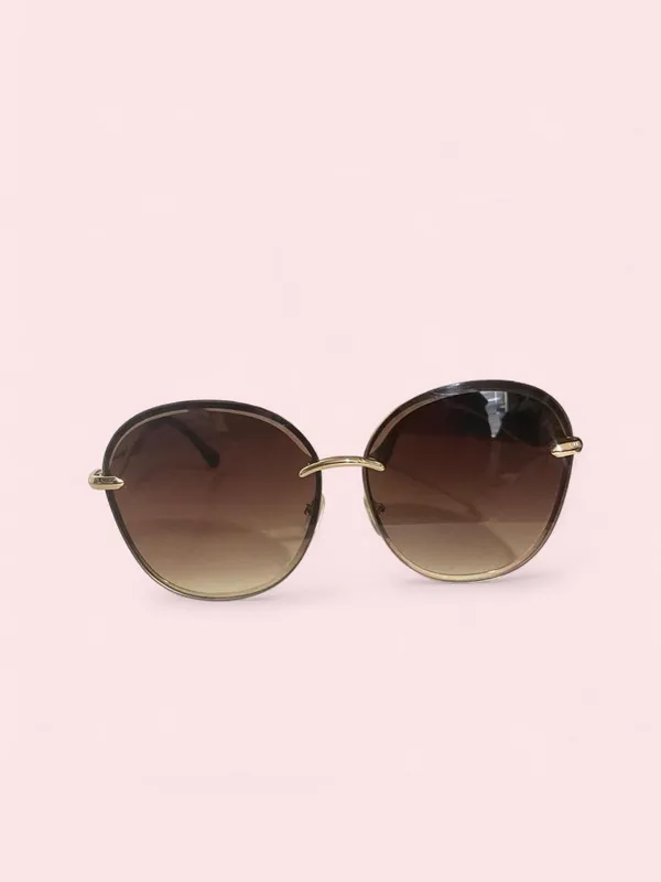 Round Gradient Brown Women’s Sunglasses - Image 2