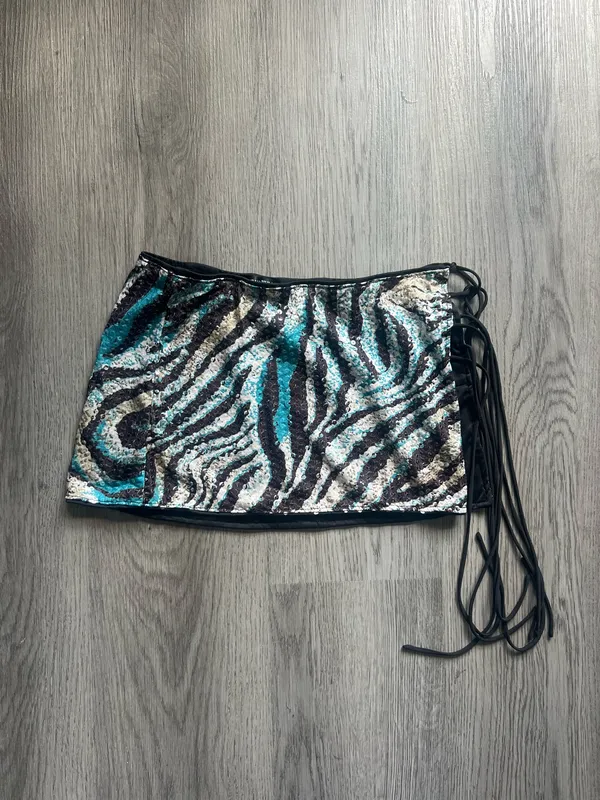 Shein Turquoise Zebra Print Mini Skirt XS - Image 2