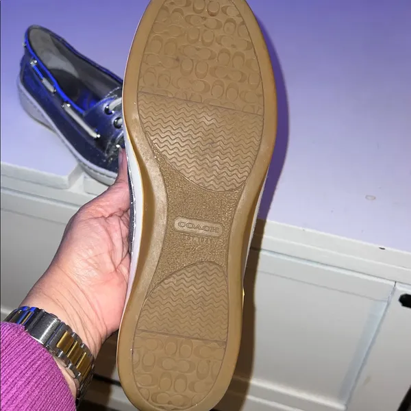 Coach Richelle boat shoes in a metallic silver glitter finish size 8B, new years - Image 9