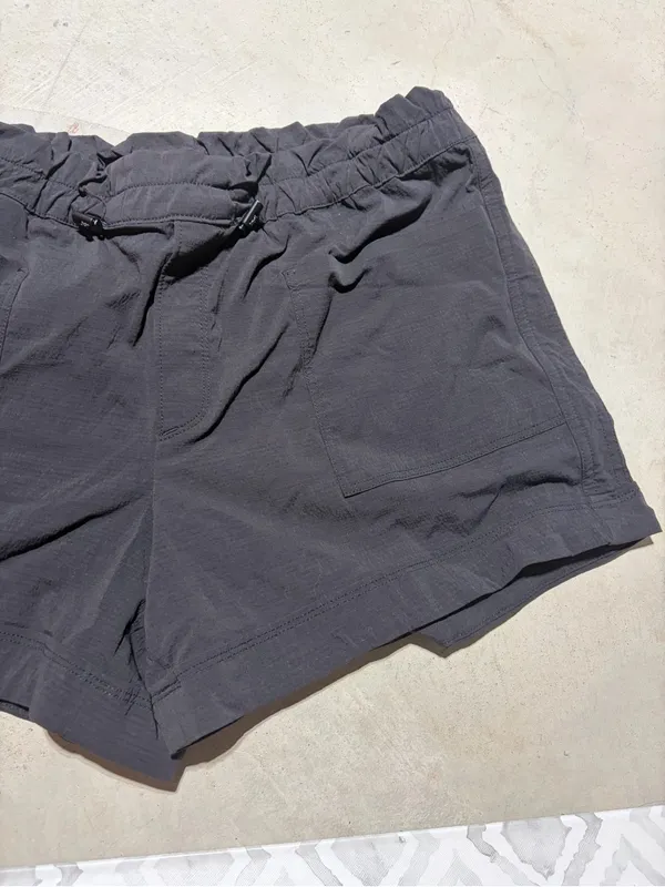 Athleta Black Women’s nylon Elastic Waist Shorts 10 - Image 3